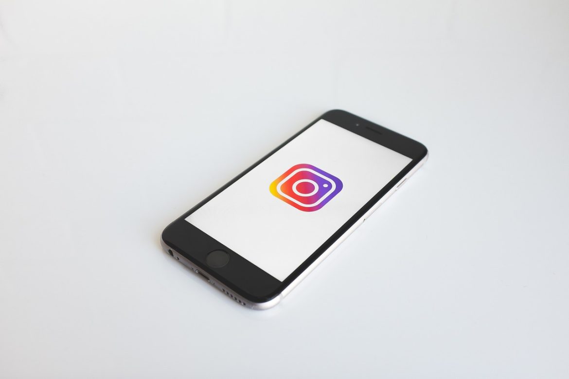 Instagram, problemi con il caricamento di foto e storie: ecco come risolverli